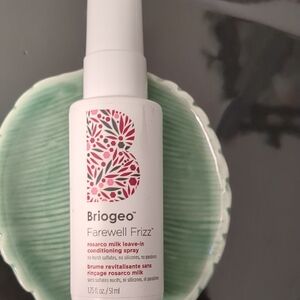 Leave In Conditioning Spray